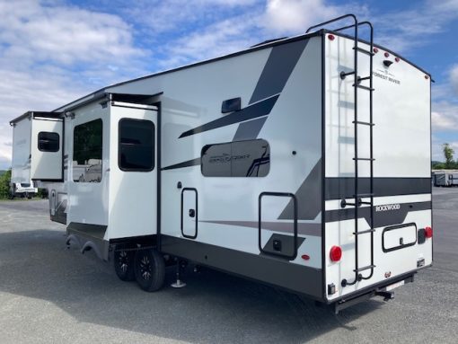 2026 Rockwood Signature Fifth Wheel 371RK