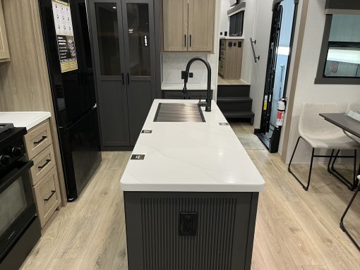 2026 Rockwood Signature Fifth Wheel 401SFB