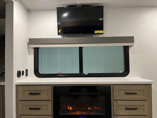 2026 Rockwood Signature Fifth Wheel 401SFB