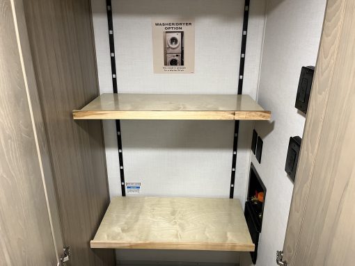 2026 Rockwood Signature Fifth Wheel 401SFB