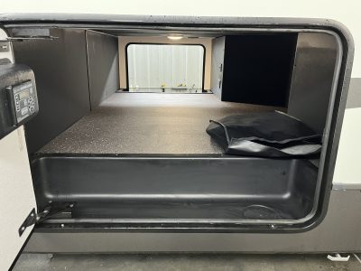 2026 Rockwood Signature Fifth Wheel 401SFB - Image 6
