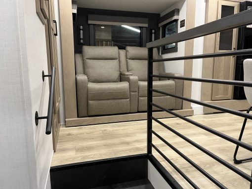 2026 Rockwood Signature Fifth Wheel 290SFK (Sold!)