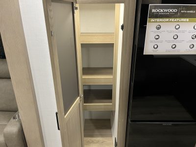 2026 Rockwood Signature Fifth Wheel 290SFK (Sold!) - Image 20