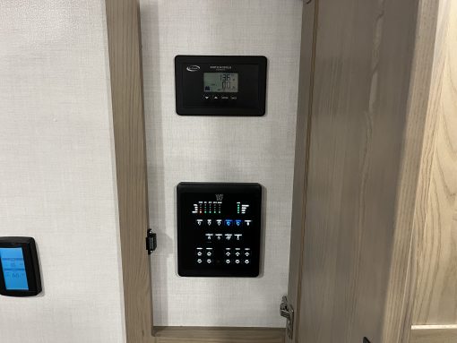 2026 Rockwood Signature Fifth Wheel 290SFK (Sold!)