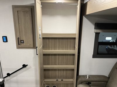 2026 Rockwood Signature Fifth Wheel 290SFK (Sold!) - Image 26