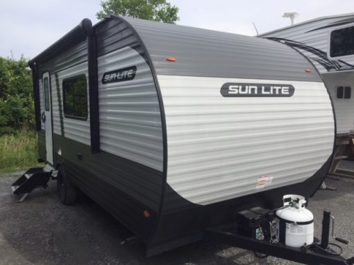 2025 Sunlite 19RK